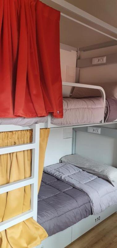 A Casa Do Boi Hostel Ames ภายนอก รูปภาพ
